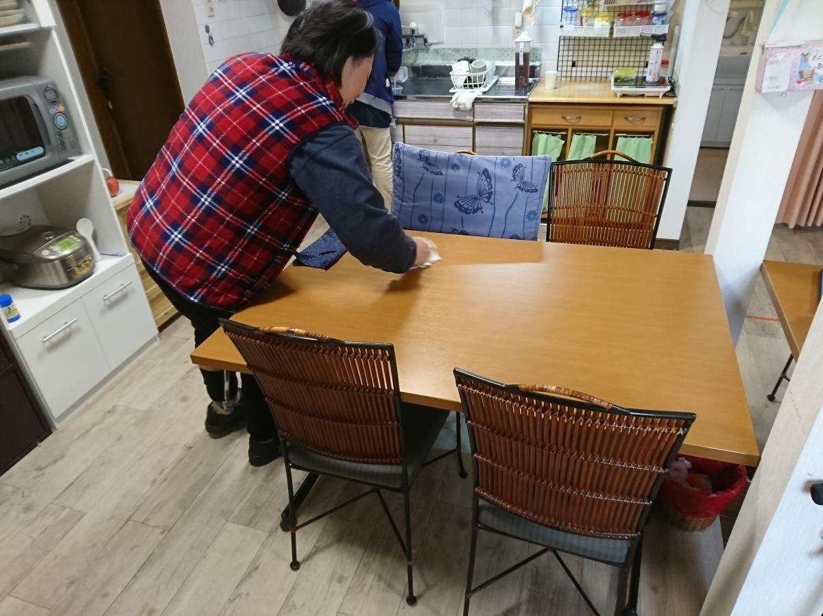 美味しくいただいたので、私、働きます！