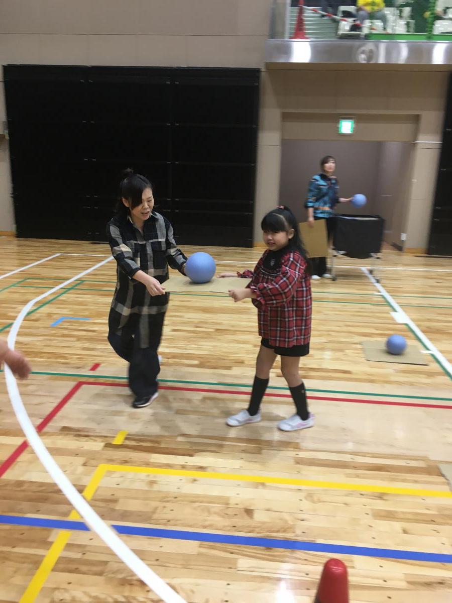 障害物競争では思いがけないものも見ることが出来ました(^^)/